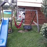 Comfortable Zre E - One Bedroom Zreče