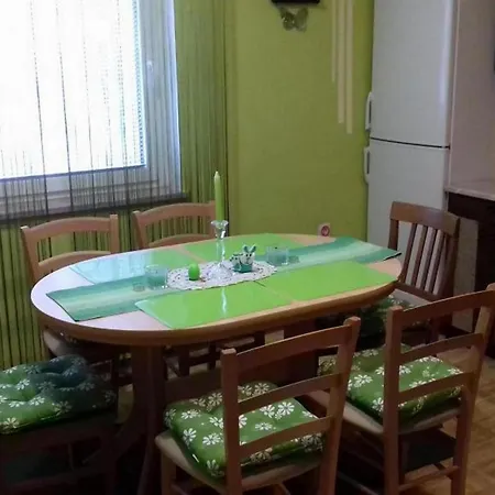 Apartmán Comfortable Zre E - One Bedroom *