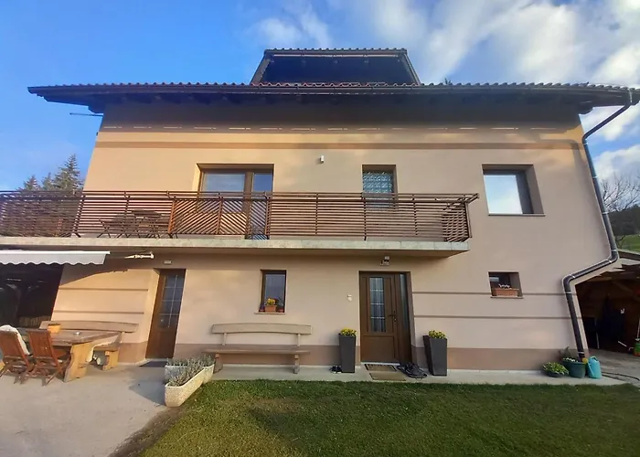 Comfortable Zre E - One Bedroom Apartma *